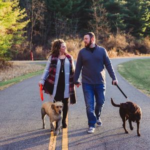 Meet your Posher, Jayetee